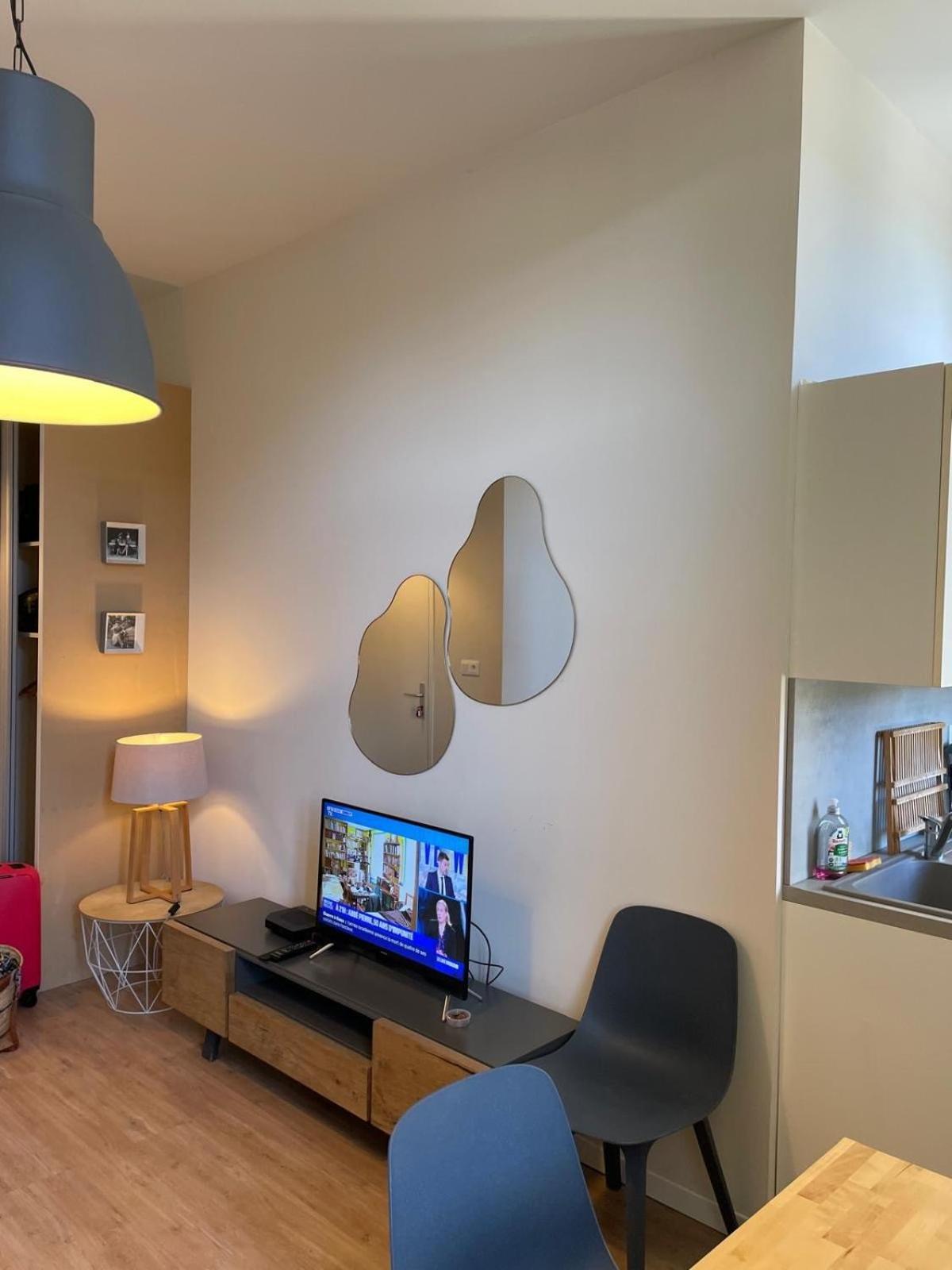 Emplacement Rare Elegant Appartement Avec Balcon Sur Le Canal Royal Sète Exteriör bild